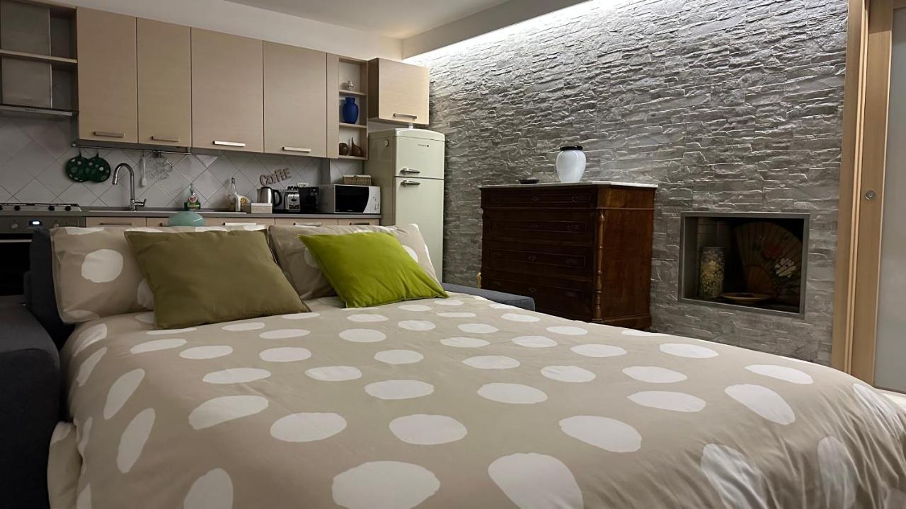 Villa Vomano La Casa Di Gemma B&B מראה חיצוני תמונה