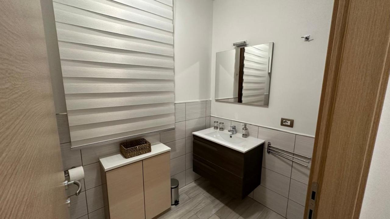 Villa Vomano La Casa Di Gemma B&B מראה חיצוני תמונה