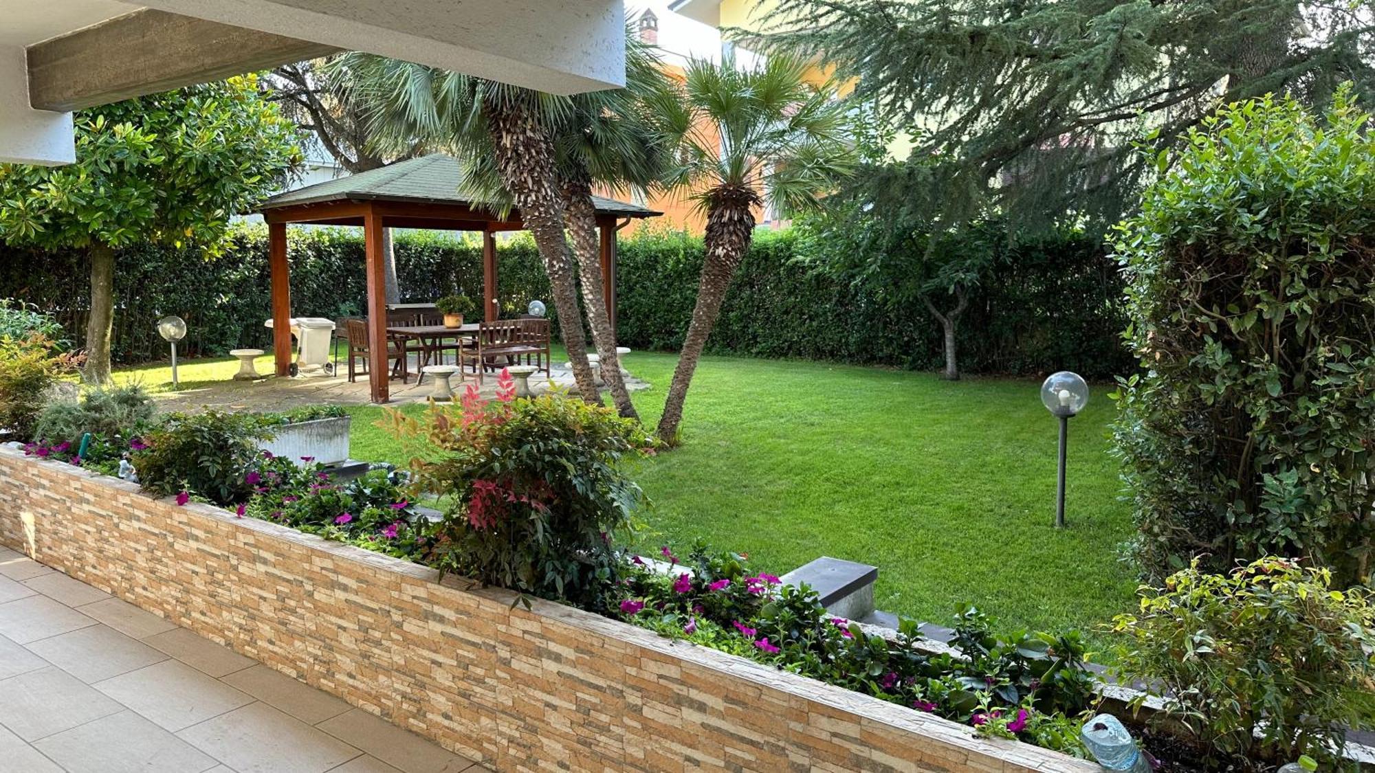 Villa Vomano La Casa Di Gemma B&B מראה חיצוני תמונה